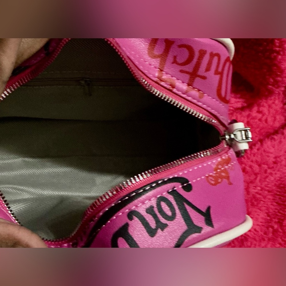 Von Dutch Pink Mini Satchel with White Handles - Picture 4 of 14